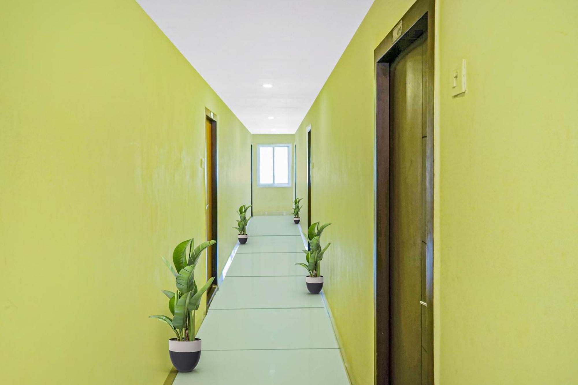 Hotel O Swapna วิเจยาวารา ภายนอก รูปภาพ